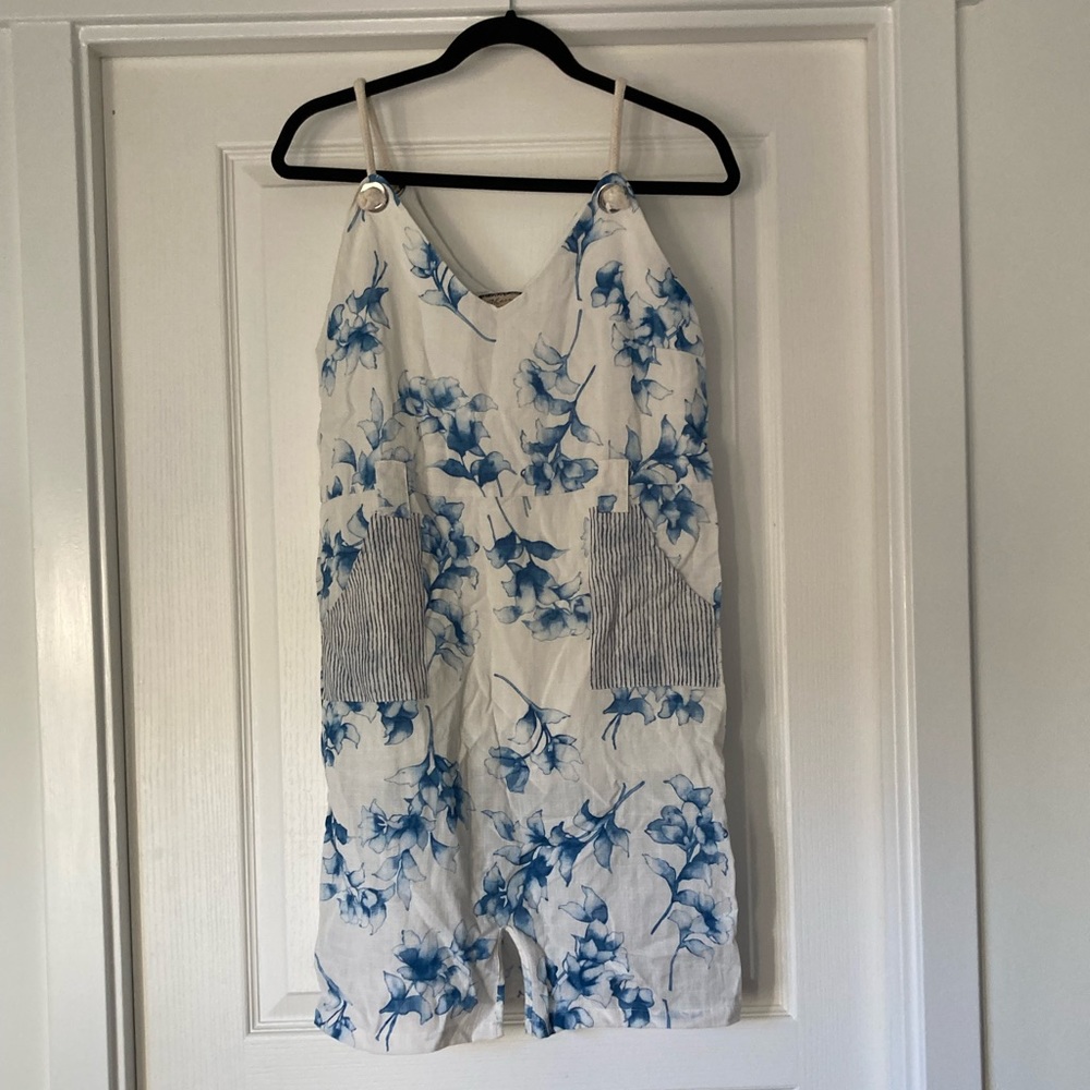 Ethereal by Paper Crane Floral Sleeveless Shift Dress - Size S - White/Blue